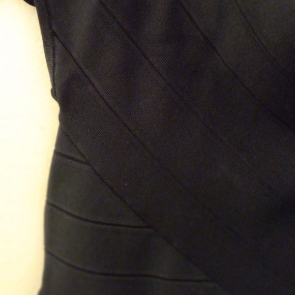 BODYCON MINI ONE SHOULDER DRESS SIZE XXS - Picture 3 of 5